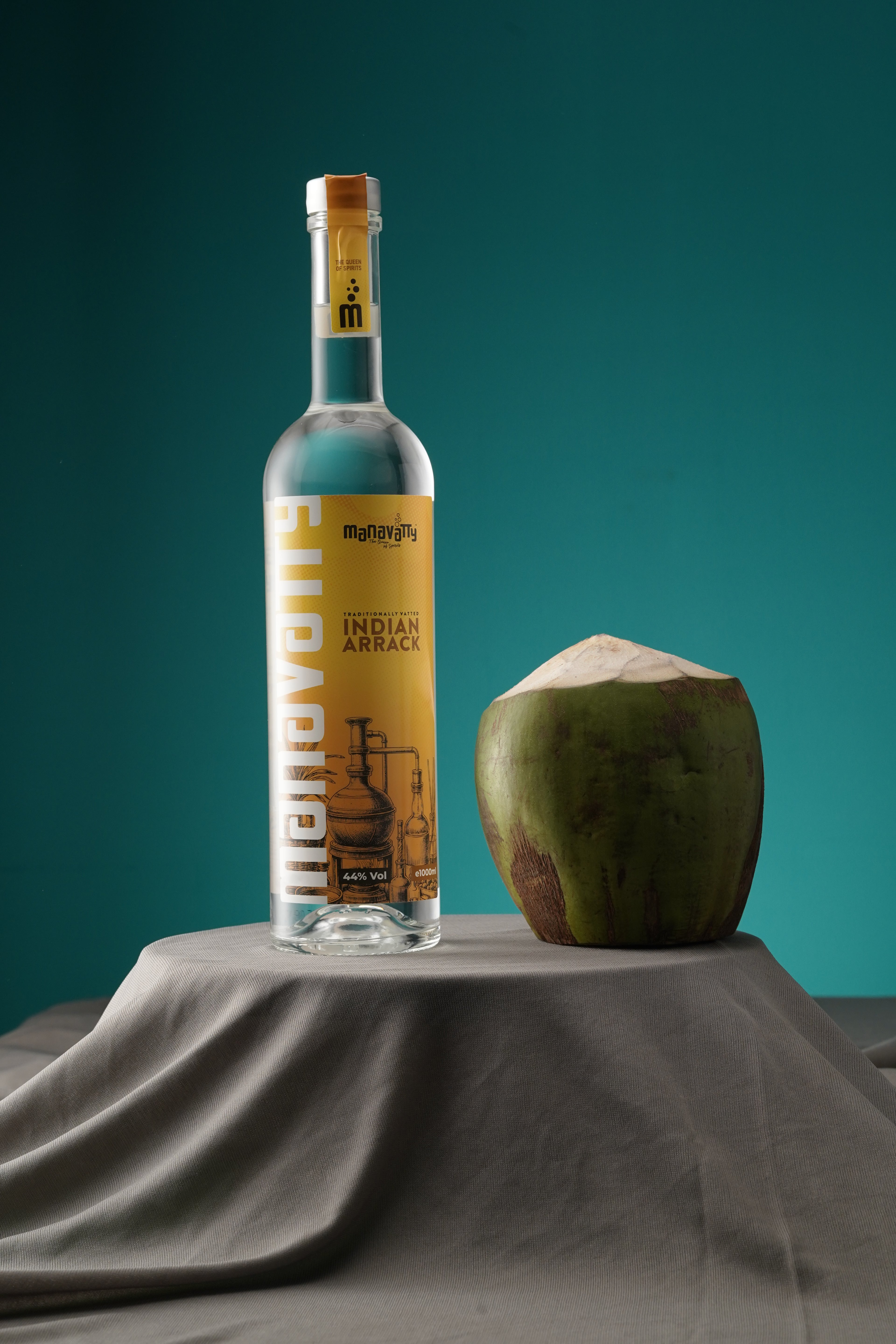 MANAVATTY ORIGINAL – 44% VOL-Yellow